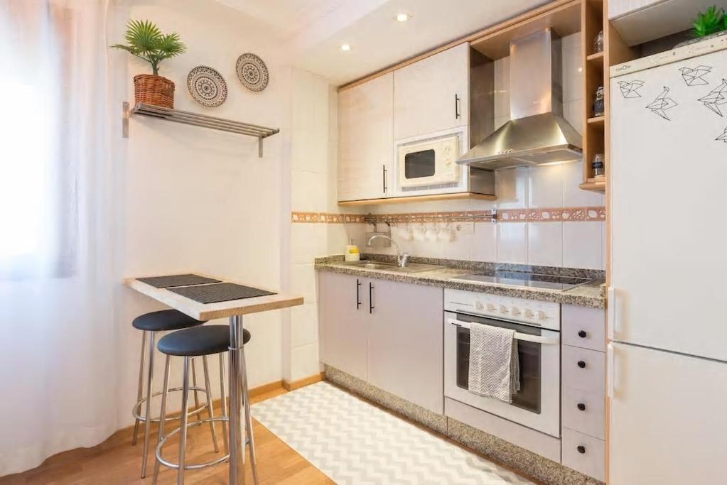 Calma Chicha Apartment Malaga Bagian luar foto
