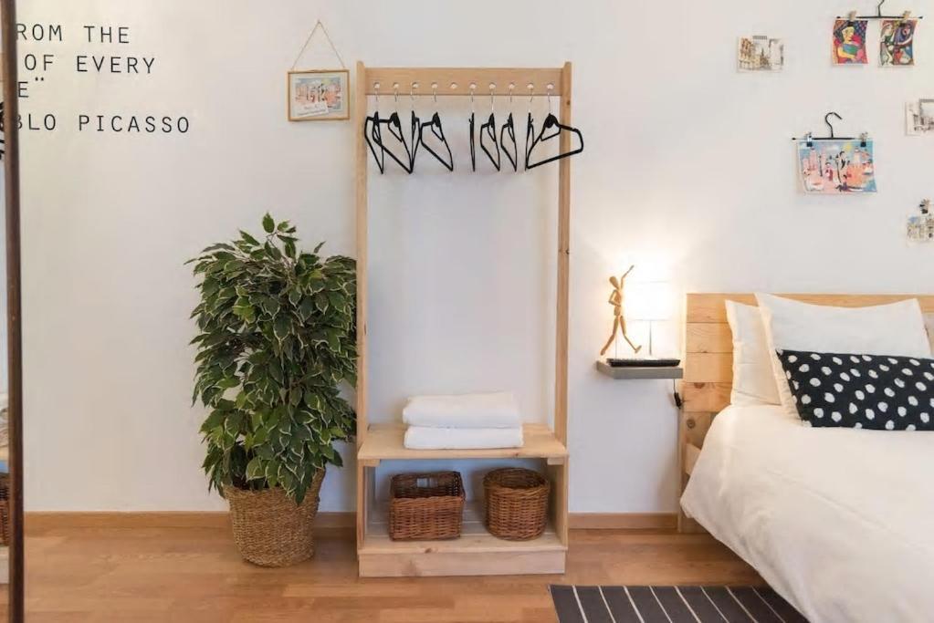 Calma Chicha Apartment Malaga Bagian luar foto