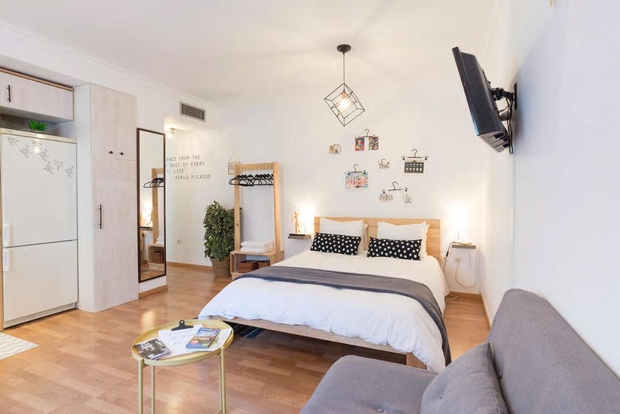 Calma Chicha Apartment Malaga Bagian luar foto